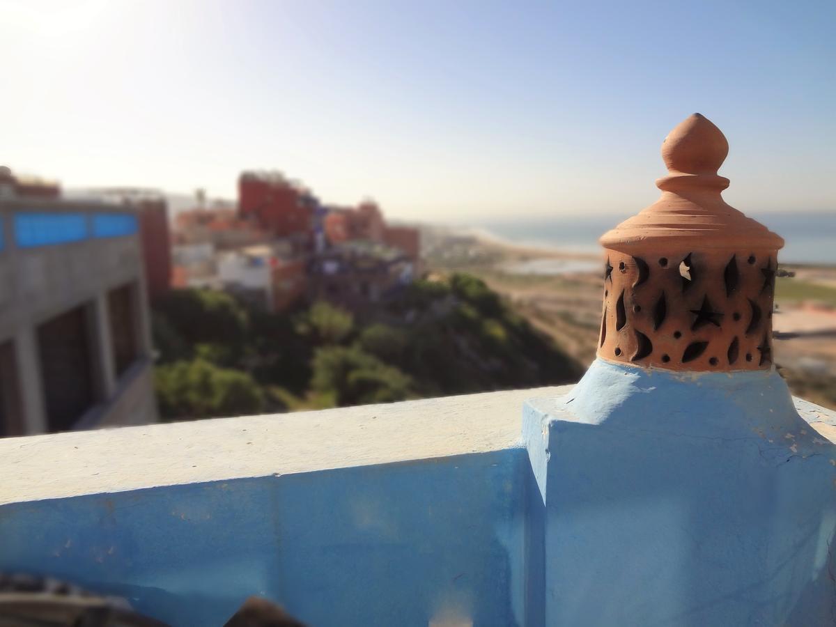 הוסטל Tamraght Ou Fella Surf & Yoga Paradise Morocco מראה חיצוני תמונה