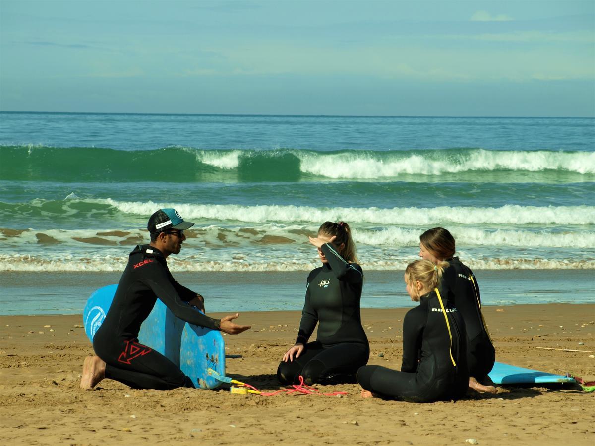 הוסטל Tamraght Ou Fella Surf & Yoga Paradise Morocco מראה חיצוני תמונה